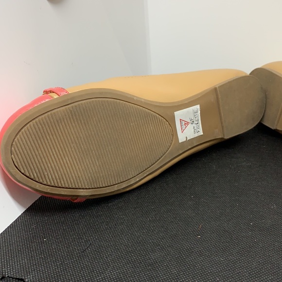 Ladies Guess Florette Flats Sz 6 EUC - Picture 5 of 6
